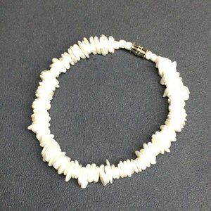 White Pooka Puka Bracelet Shell Chip Silver Screw Closure Retro BoHo Organic